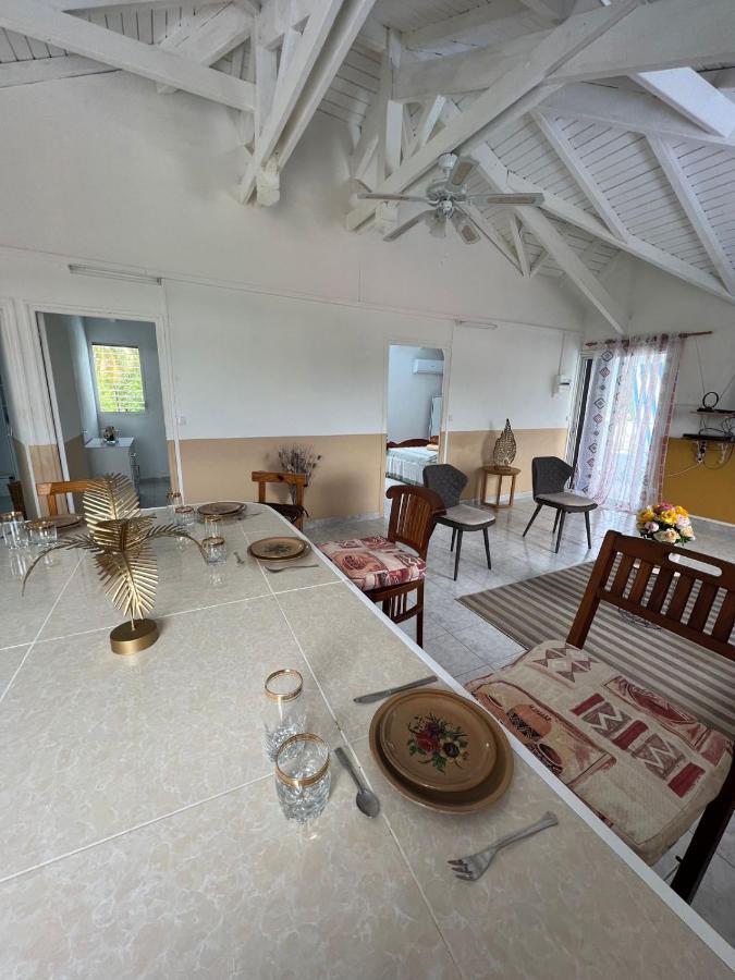 Jodi Appartement Sainte-Rose Buitenkant foto