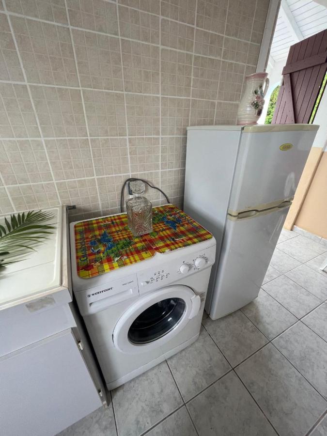 Jodi Appartement Sainte-Rose Buitenkant foto